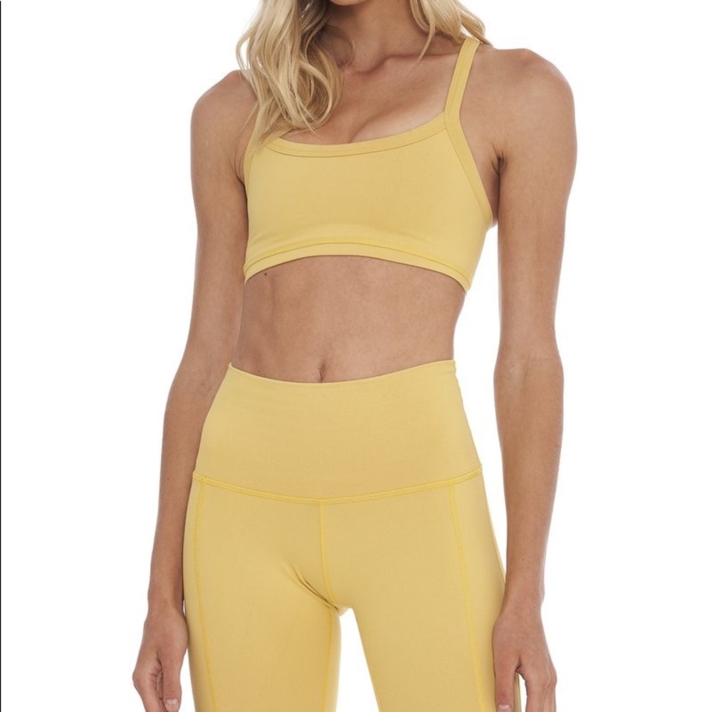 Morgan Stewart Sport pastel yellow set